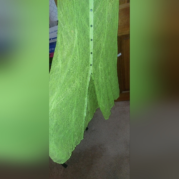 Urban Outfitters Connie Sheer Lace Maxi Dress Neon Green - Picture 8 of 10